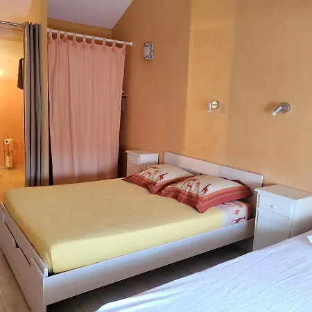 Le Clos Des Figuiers - 3 De Caractere Duravel